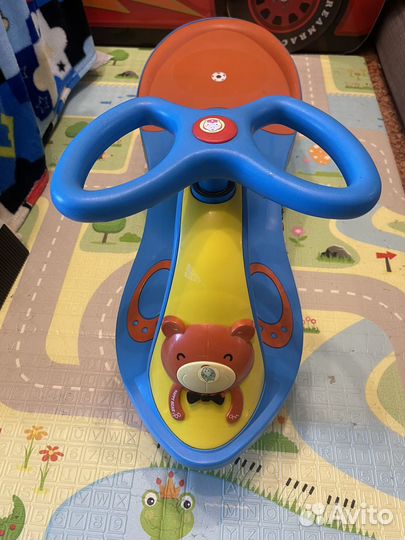 Детская машинка бибикар