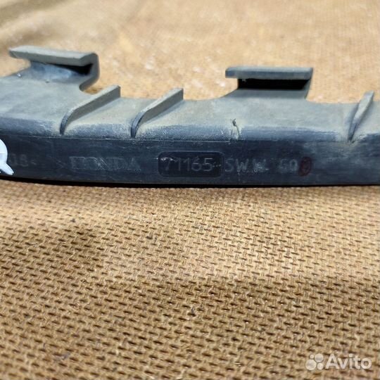 Кронштейн заглушки прав Honda CR-V 3 10-12 Рест оe