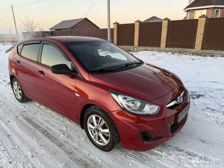 Hyundai Solaris 1.4 МТ, 2012, 217 000 км