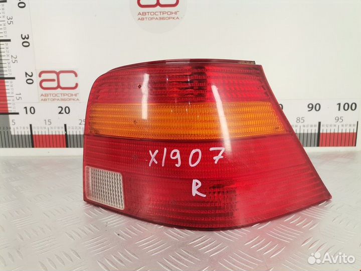 Фонарь задний для Volkswagen Golf 4 1J6945096R