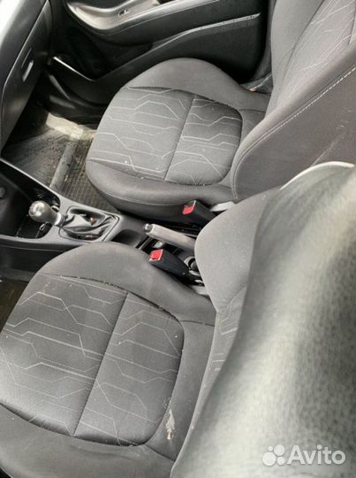Сиденья Kia Picanto 2 2011
