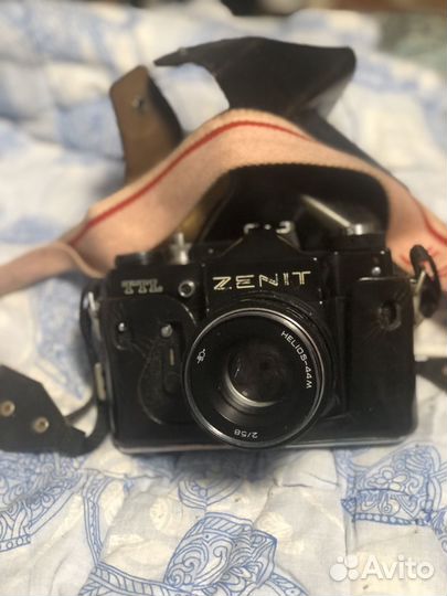 Плёночный фотоаппарат Зенит+вспышка