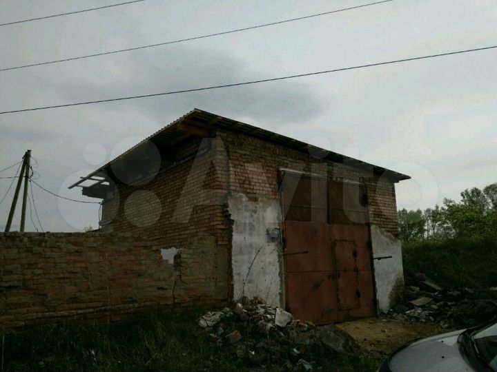 Гараж, > 30 м²