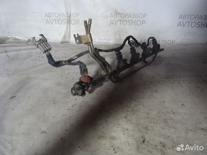 Топливная рейка в сборе Nissan Laurel, HC34, RB25