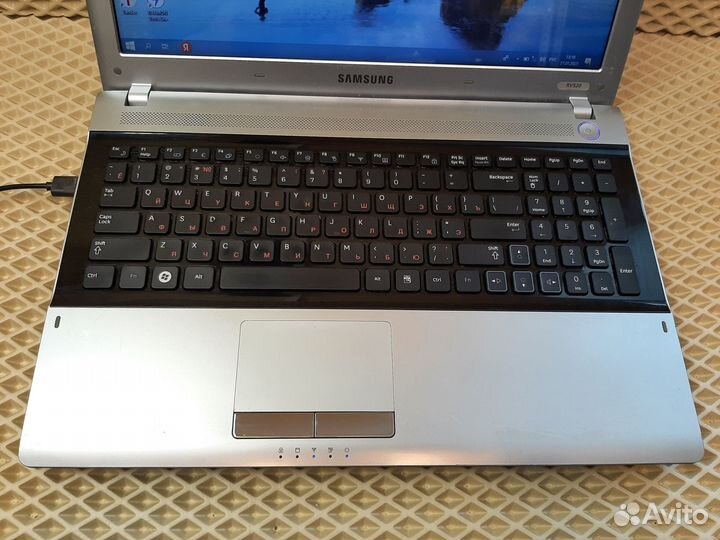 Быстрый Samsung NP-RV520-S04 на Core i5 и GeForce