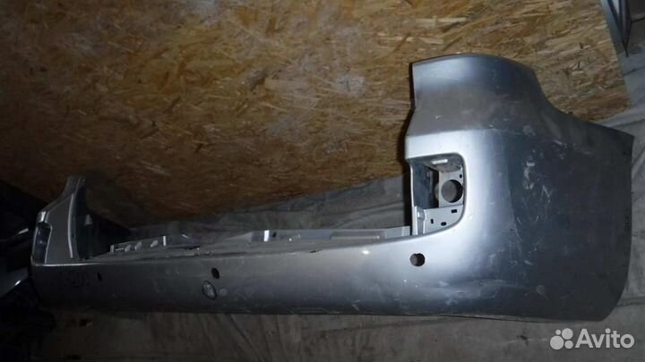 Бампер задний Toyota Land Cruiser 200 2008-2021