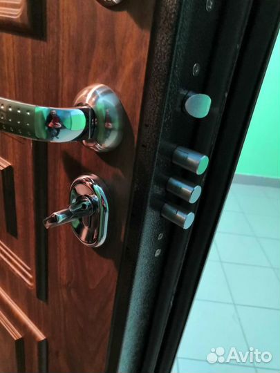 Вскрытие и замена замков