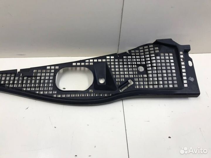 Решетка стеклооч. планка под лобовое стекло, жабо