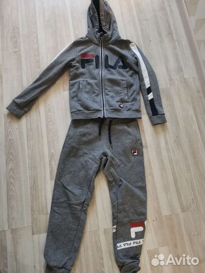 Спортивный костюм для мальчика 134 140