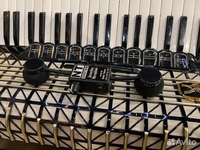 Hohner Atlantic C IV De Luxe аккордеон 4/4