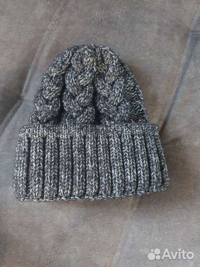 Шапка женская вязанная