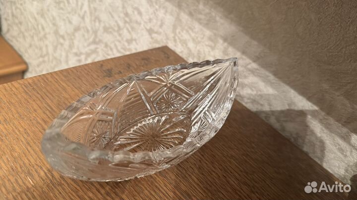 Хрустальная ваза конфетница