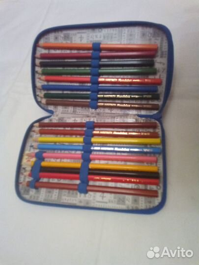 Наборы цветных карандашей в кейсах для детей