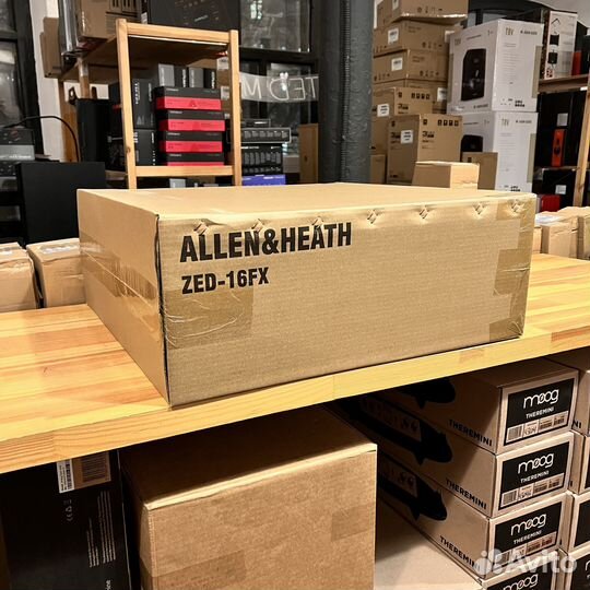 Allen & Heath ZED-16FX