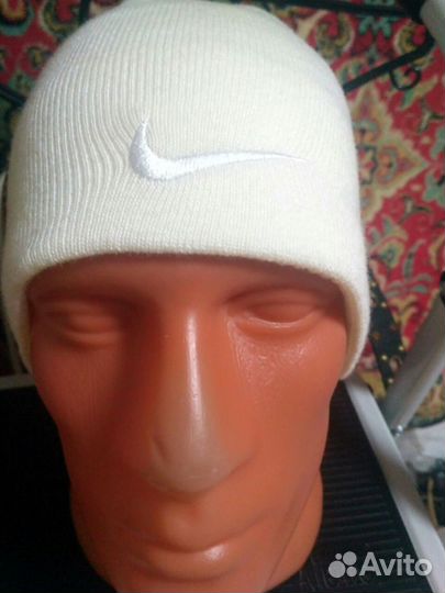 Мужская шапка