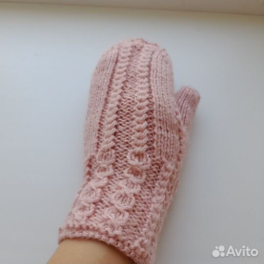 Комплект Платок шаль, шапка, варежки новый