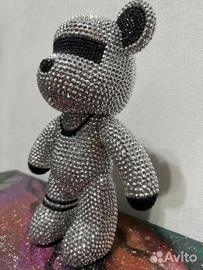 Bearbrick в стразах ручной работы