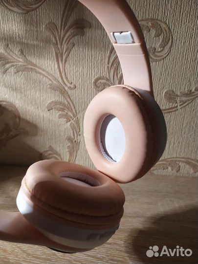 Беспроводные наушники с кошачьими ушками