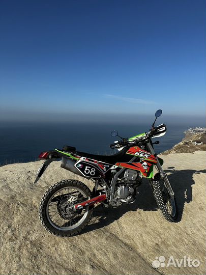 Продам своего мустанга Kawasaki KLX 250s