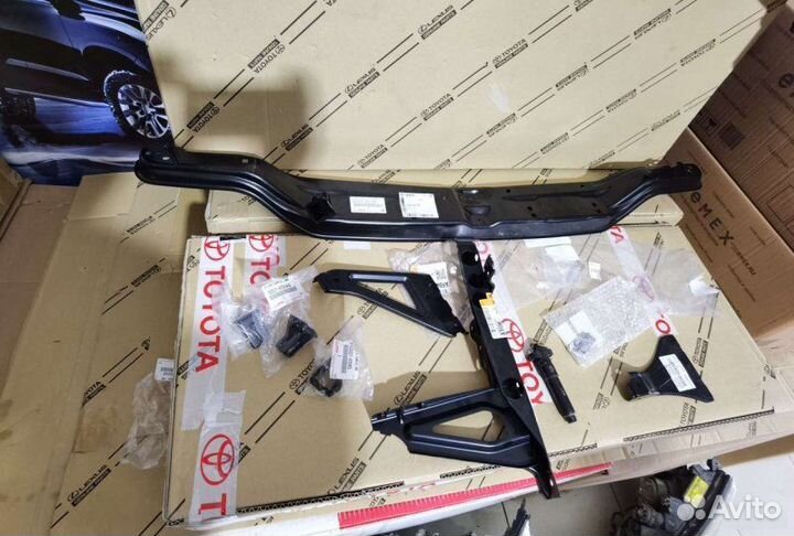 Кронштейны передние Lexus Lx 3