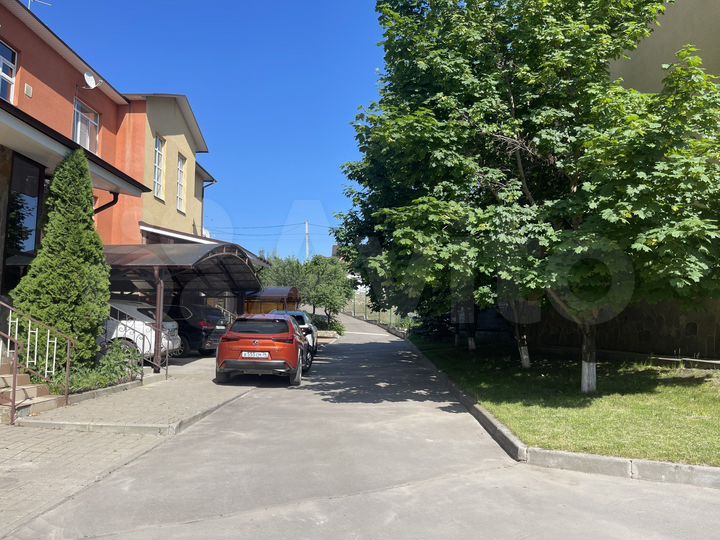 Таунхаус 203,6 м² на участке 2 сот.