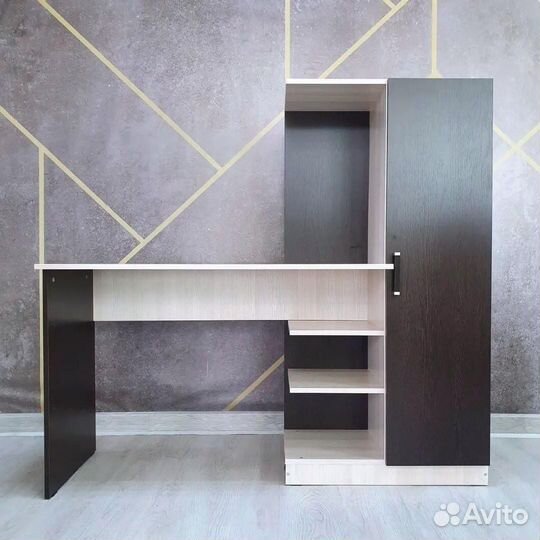 Стол компьютерный