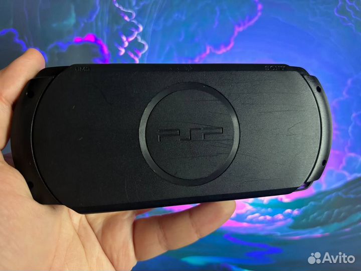 Sony PSP e1008 прошита, карта памяти 64gb