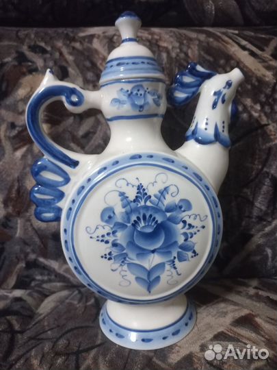 Кувшин фарфоровый гжель