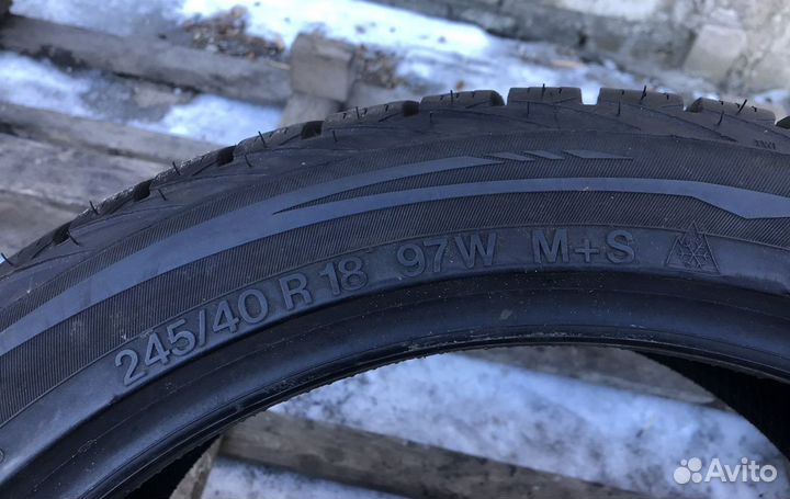 Vredestein Wintrac Xtreme 245/40 R18 97W