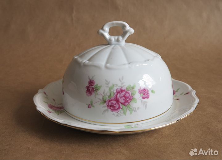 Чайник, тарелки, тарелки Розы walbrzych Poland