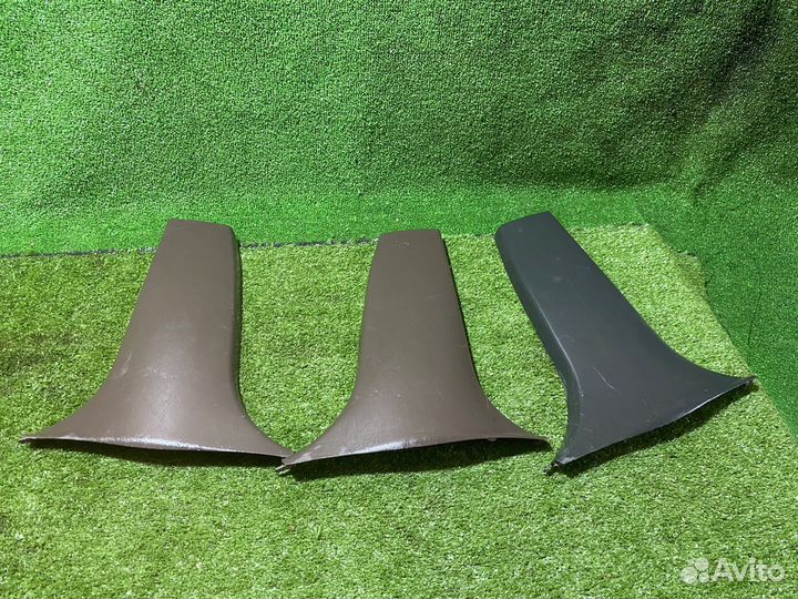 Накладка центральной стойки кузова Toyota Mark 2