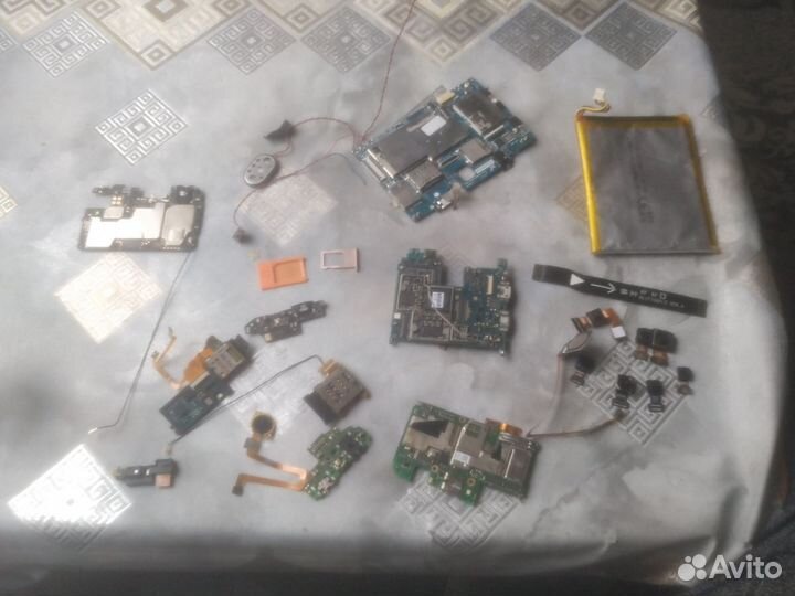 Запчасти на смартфон