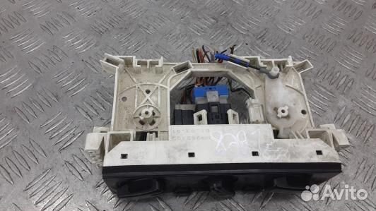 Блок управления печки и климат-контроля mitsubishi