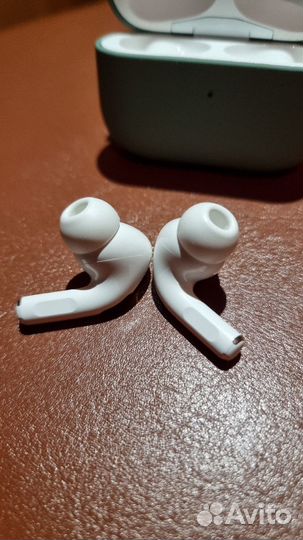 Наушники apple AirPods Pro MagSafe белый