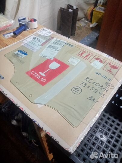 Стекло заднее левое Hyundai Accent/Verna