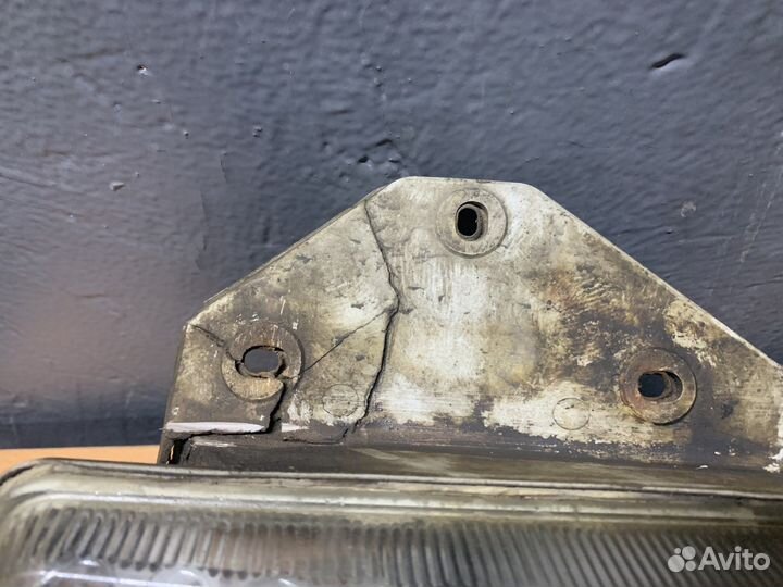 Птф правая vw transporter t4