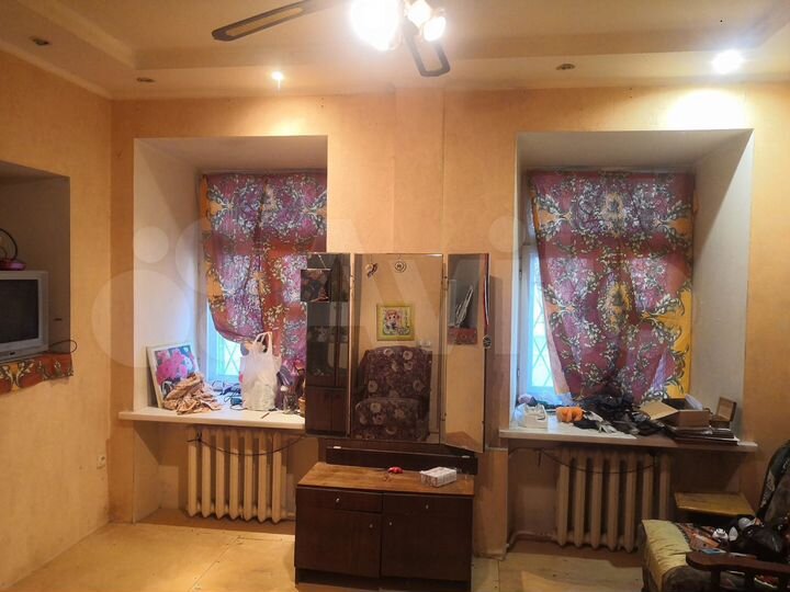 Комната 16,8 м² в 3-к., 1/2 эт.