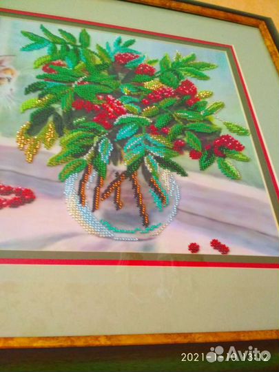 Картина вышитая бисером