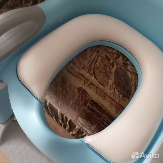 Сидушка на унитаз новая