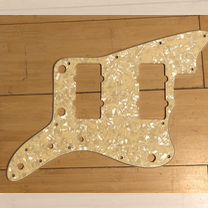 Jazzmaster Pickguard