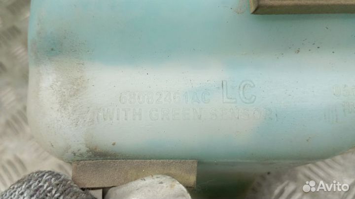 Бачок стеклоомывателя Dodge Challenger 3