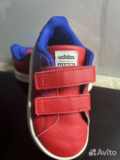 Кроссовки детские adidas