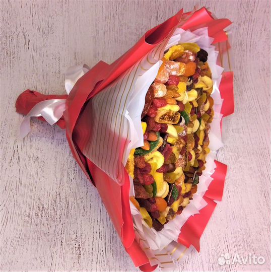 Съедобный букет из сухофруктов. Подарок девушке