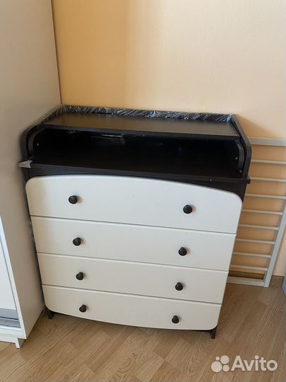 Пеленальный столик комод
