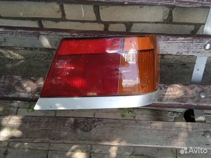 Задний фонарь правый ваз 2115
