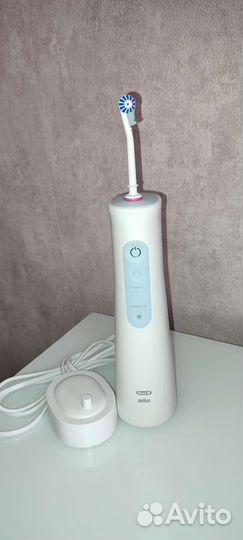 Ирригатор oral b