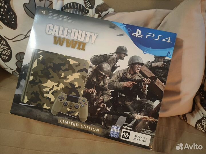 Sony PS4 Slim 1tb limited edition call of duty