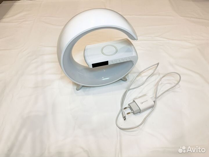 Ночник умнная колонка часы