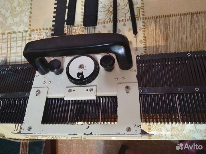 Вязальная машина нева2