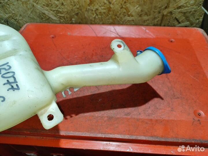 Бачок омывателя лобового стекла Honda Civic 1998